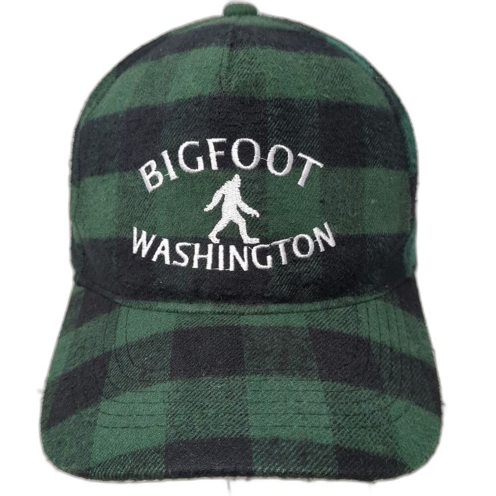 Smith Novelty Company 5 Panel Green Black Plaid Bigfoot Washington One Size Hat